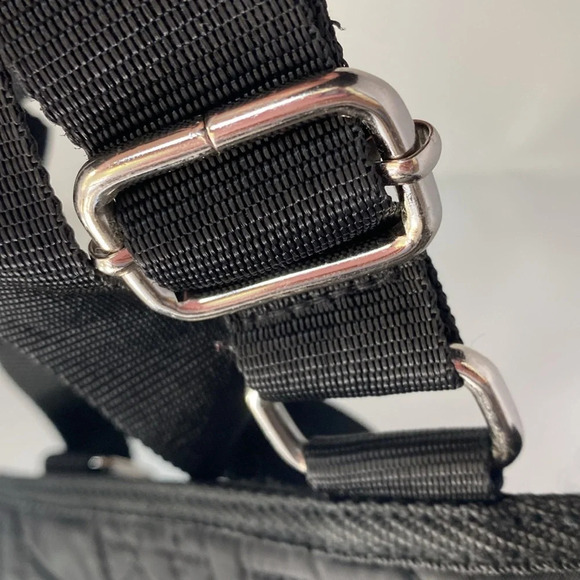 Kenneth Cole Reaction Crossbody Quilted Purse Black Zip Closure Nylon Bag - Picture 7 of 11